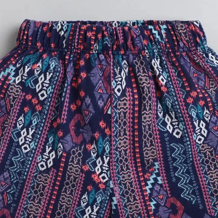 Abstract Printed Short