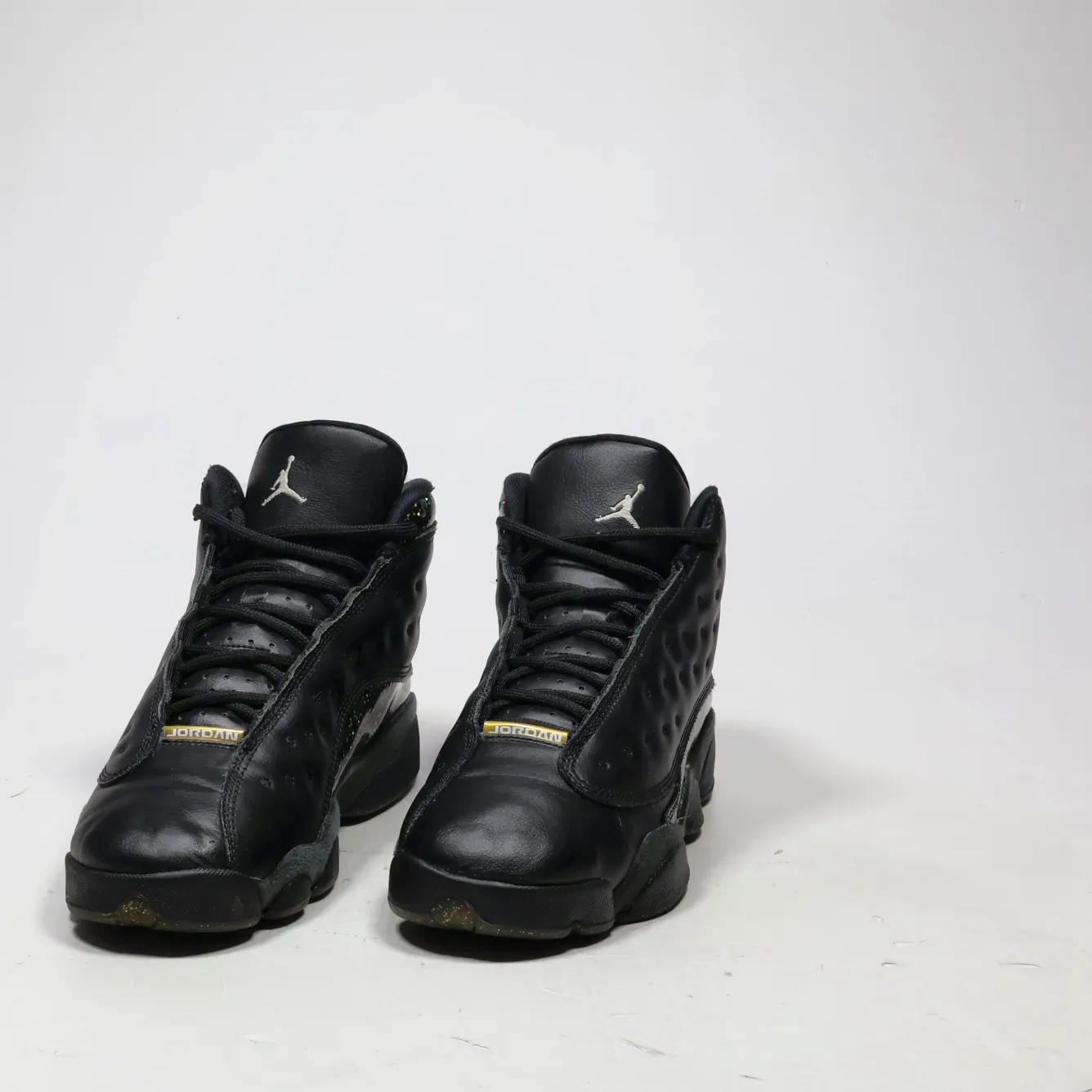 Air Jordan 13 Retro Sport Shoes Leather Black Colour For Men