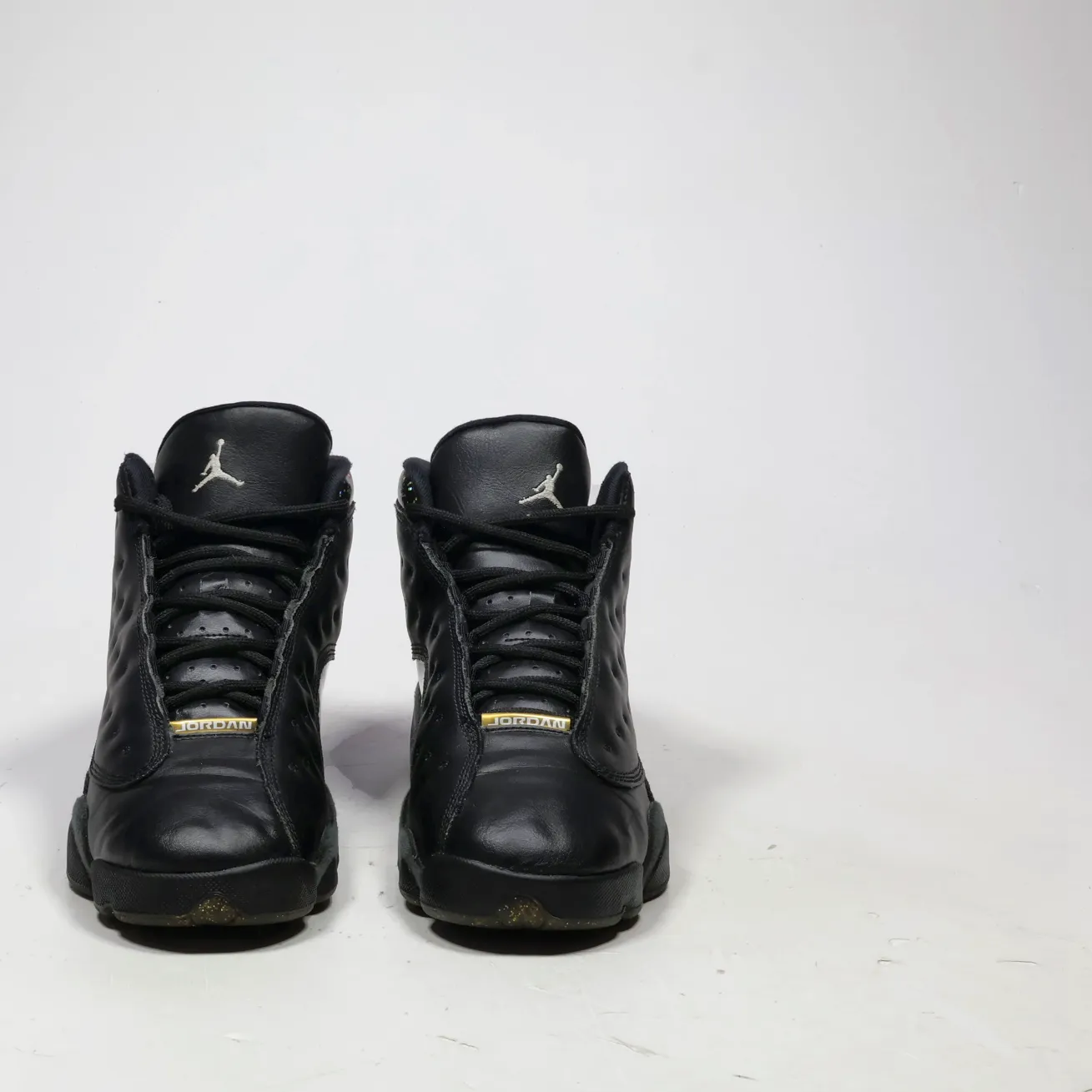 Air Jordan 13 Retro Sport Shoes Leather Black Colour For Men