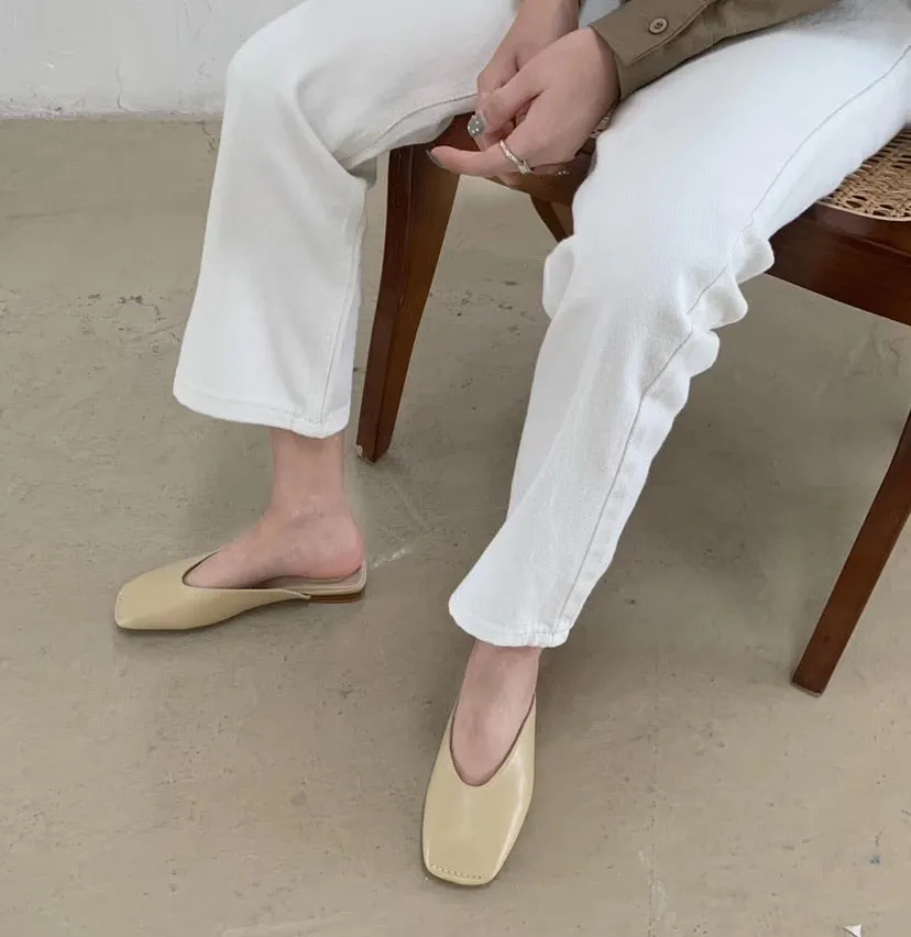 Elegant Leather Square Toe Slippers