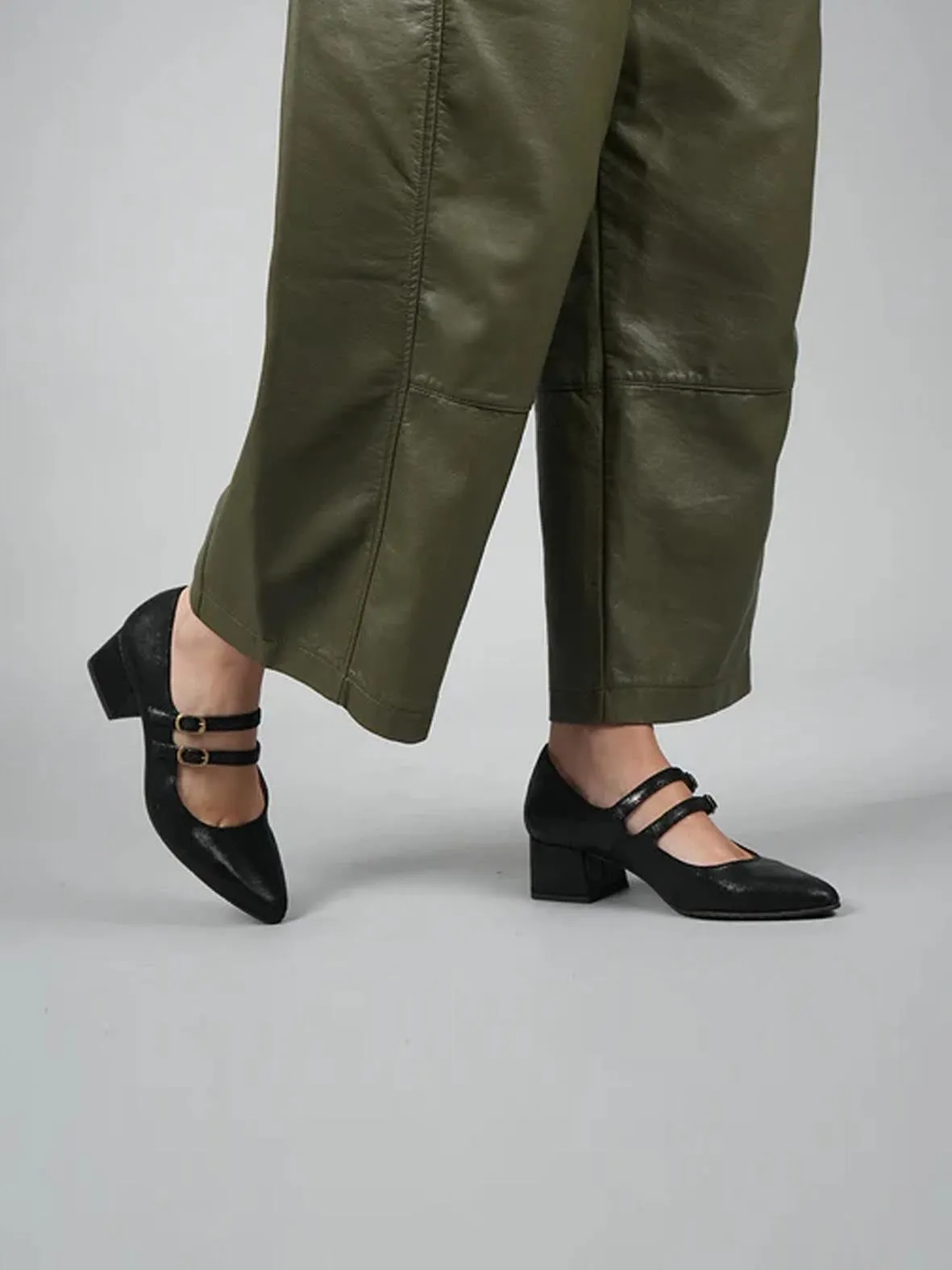 Laura Black Metallic Shoes