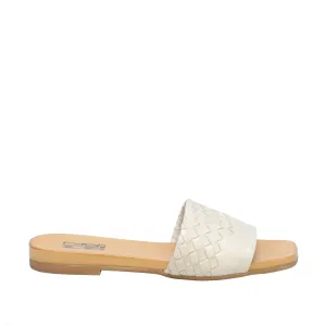 Miz Mooz Women's Pluck in Cream
