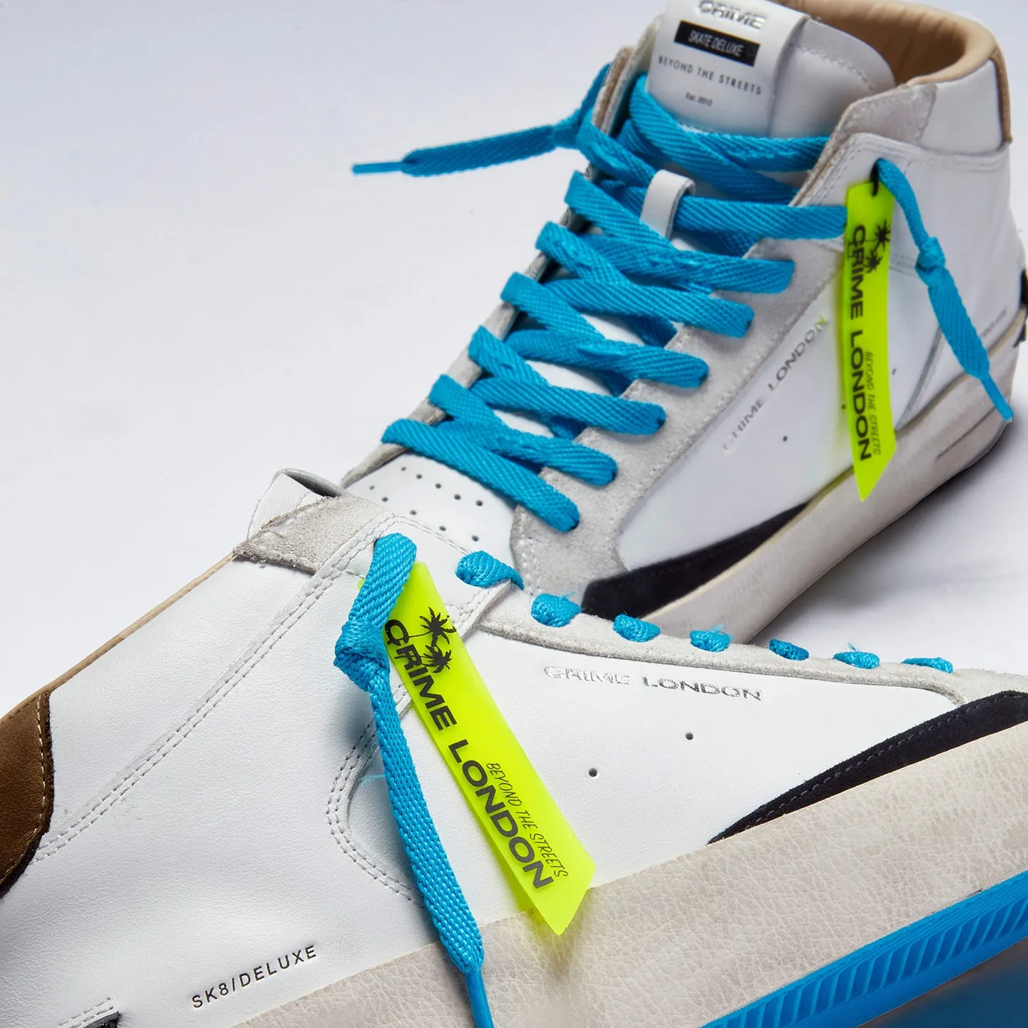 SK8 Deluxe Mid Sneaker**