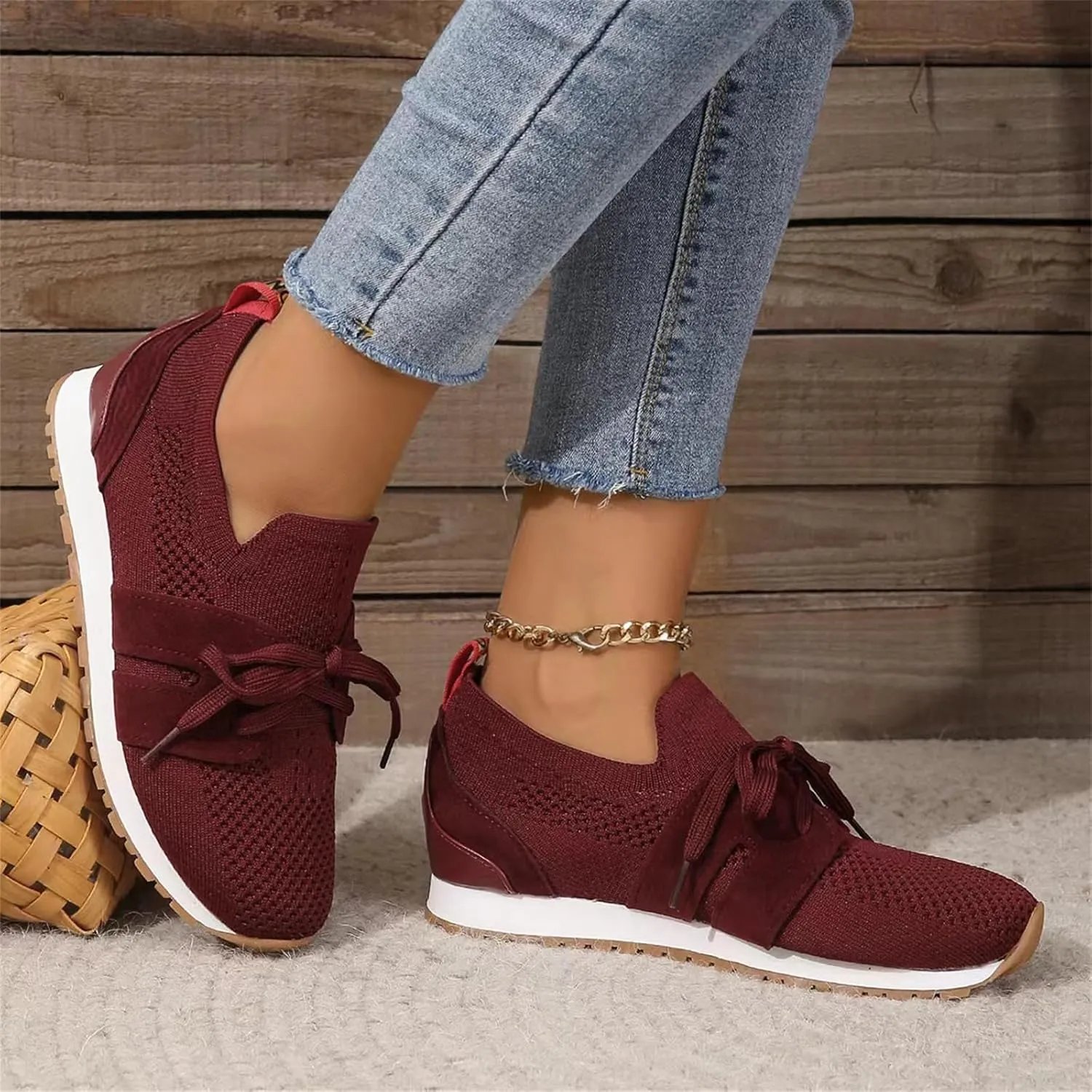 Slip On Sneakers Women Arch Support Loafer Shoes Mesh Casual Walking Sneakers Round Toe Memory Foam Running Shoes