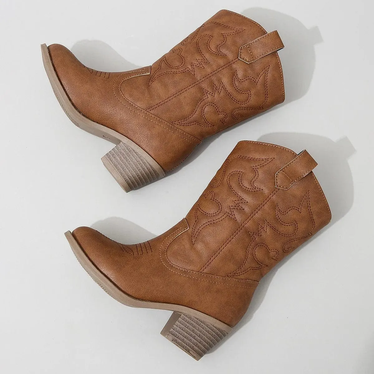 Trendy Girls Mid Length Boots