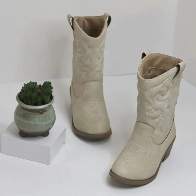 Trendy Girls Mid Length Boots