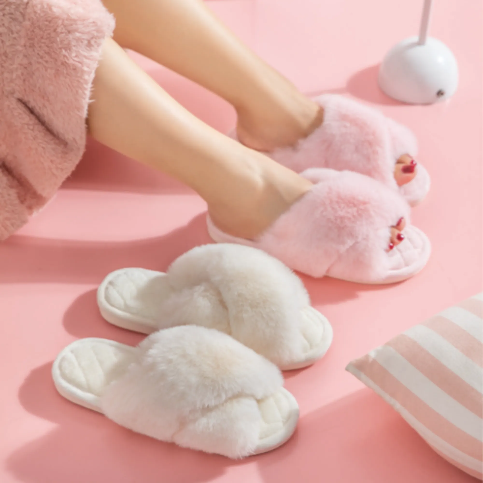 Women Fluffy Slippers  Bridesmaid Slippers Wedding Shoes